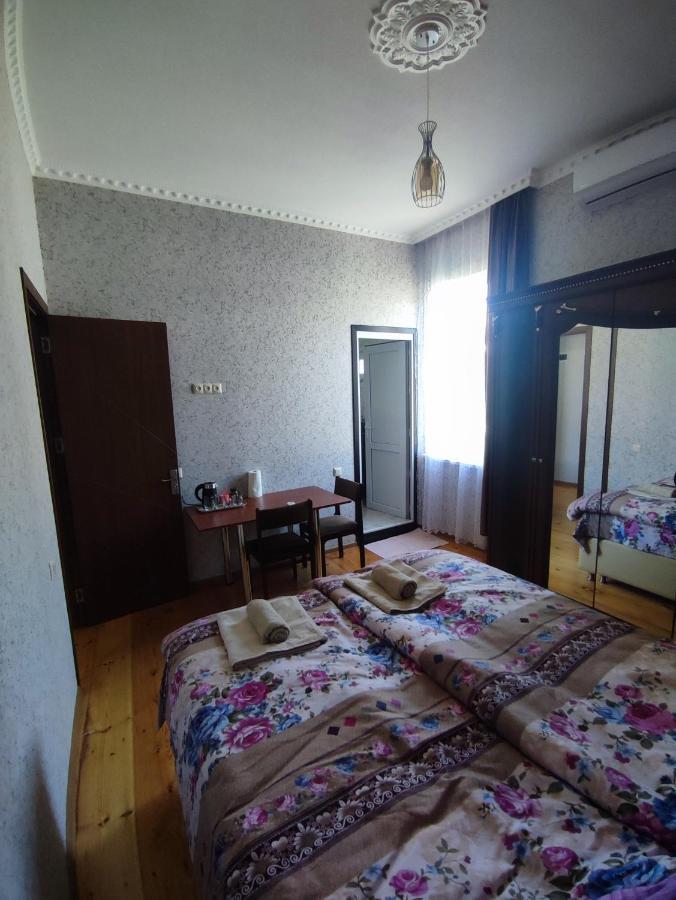 Elco Hotel Zugdidi Kültér fotó