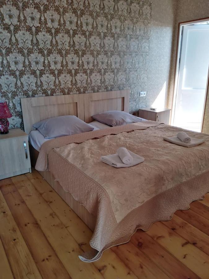 Elco Hotel Zugdidi Kültér fotó